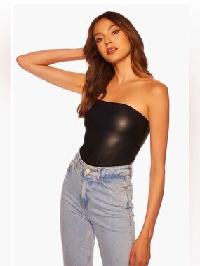 SUSANA MONACO Black Strapless Faux Leather Top